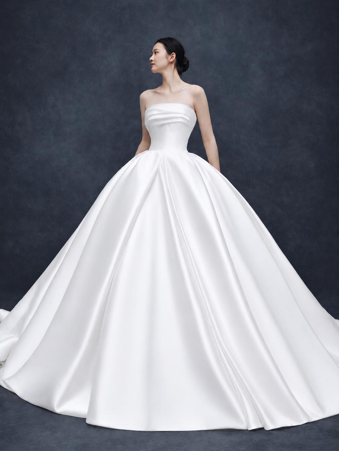 Wedding Dress (Copy) (Copy) (Copy) (Copy)