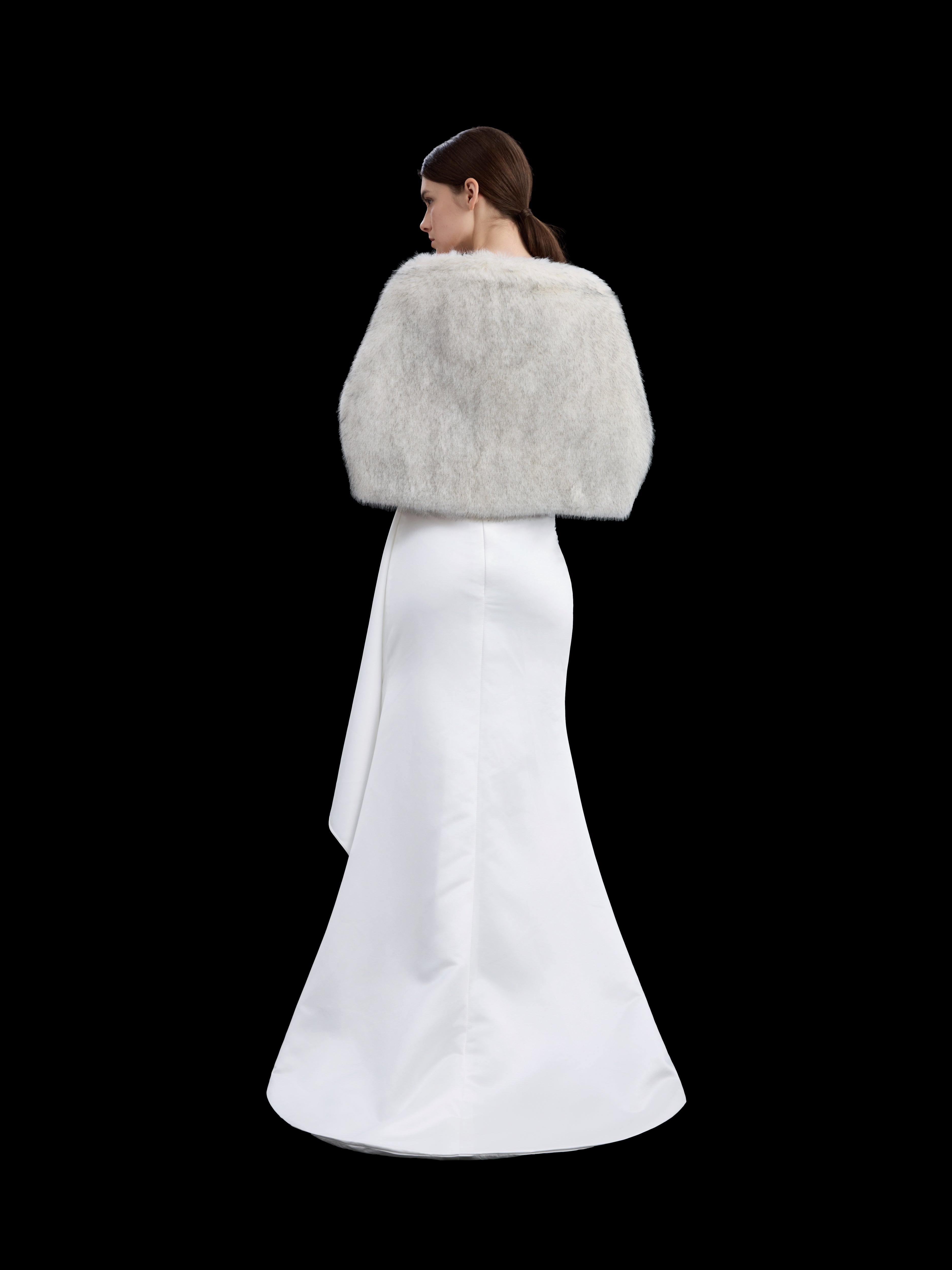 #color_shadowed white