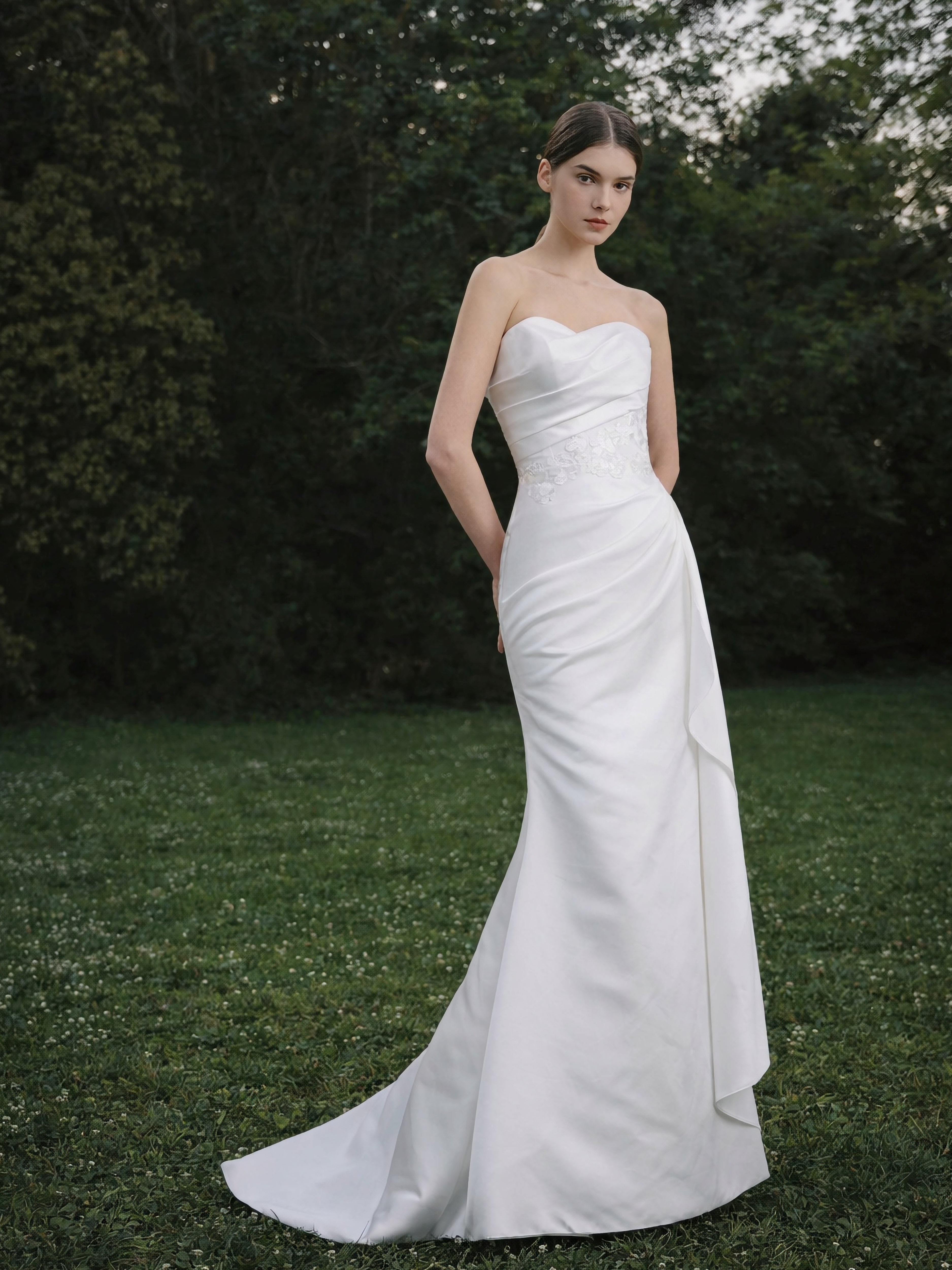 Strapless Sweetheart Satin Wedding Dress