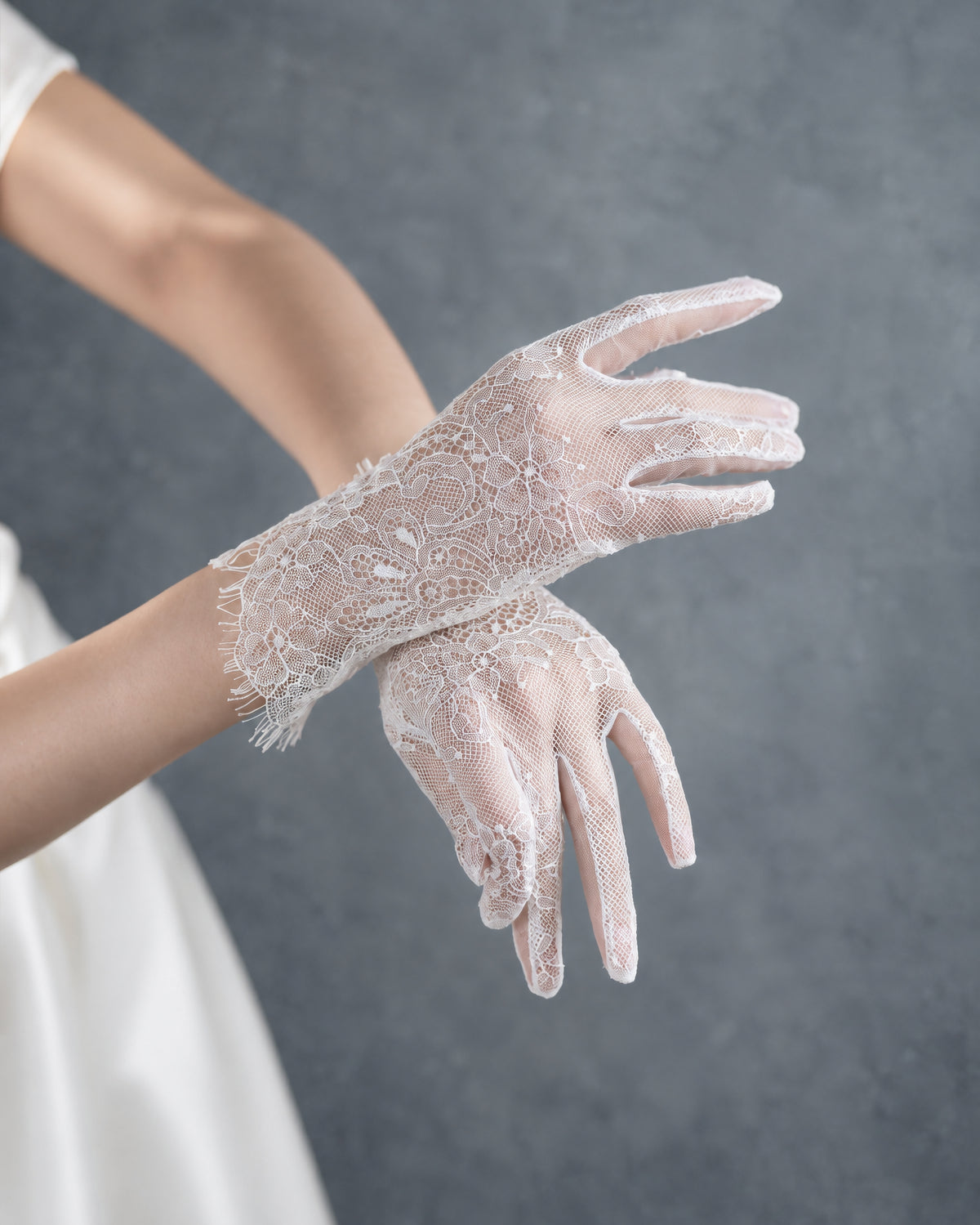 Chantilly Lace Wedding Gloves