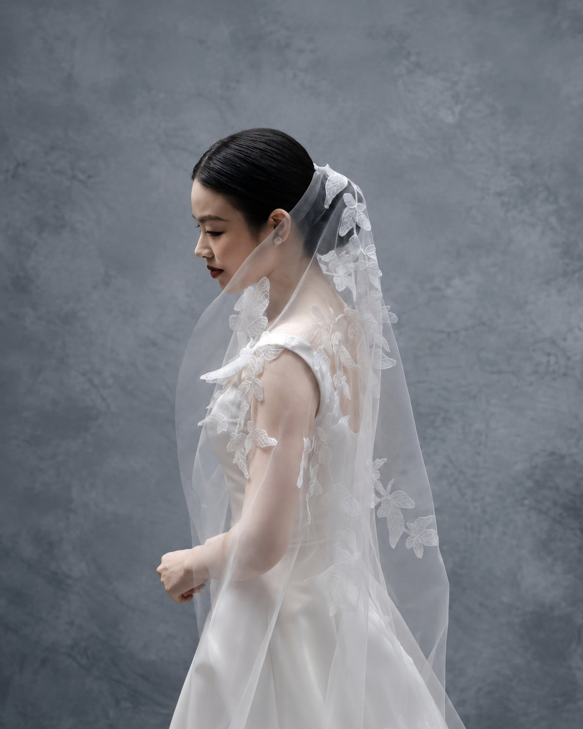 Scattered Lace Mantilla Veil