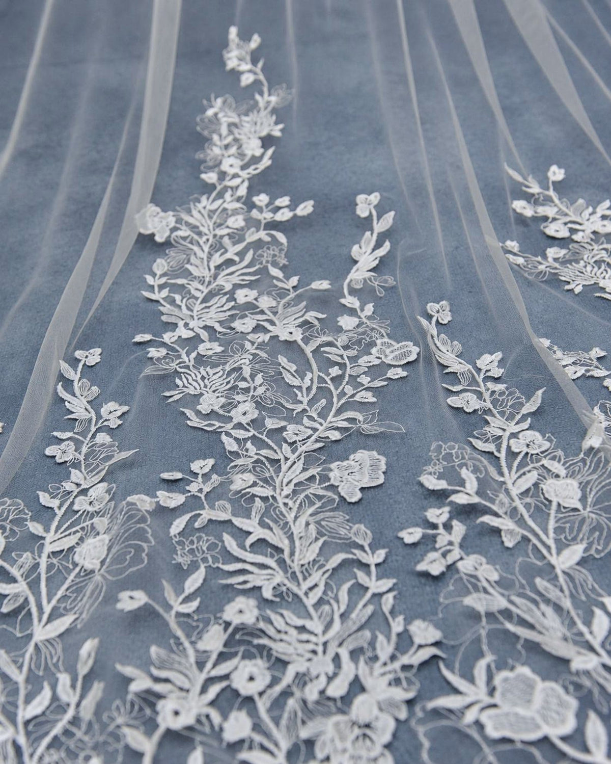 Floral Lace Appliqué Edge Wedding Veil