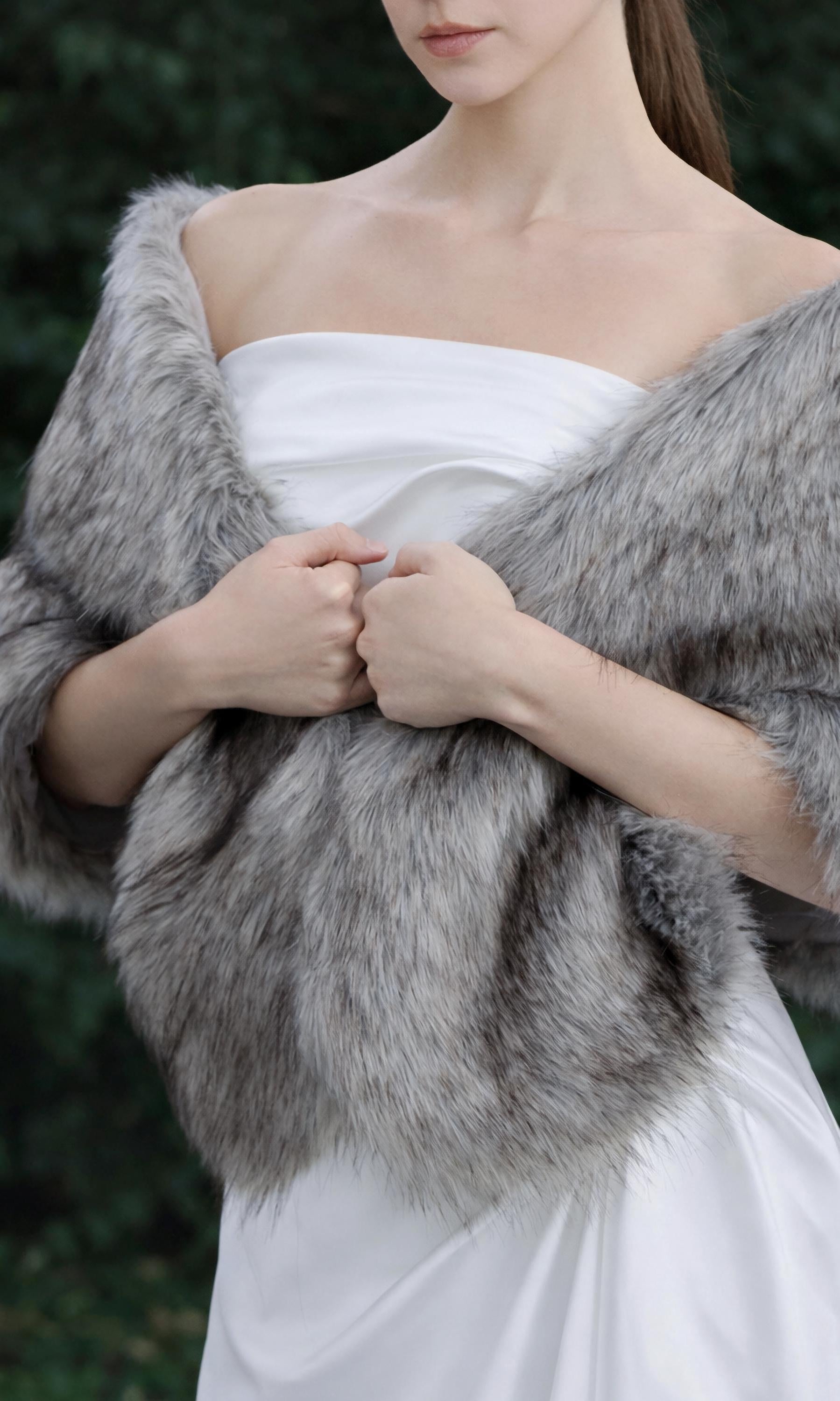 Silver Gray Faux Fur Wedding Wrap